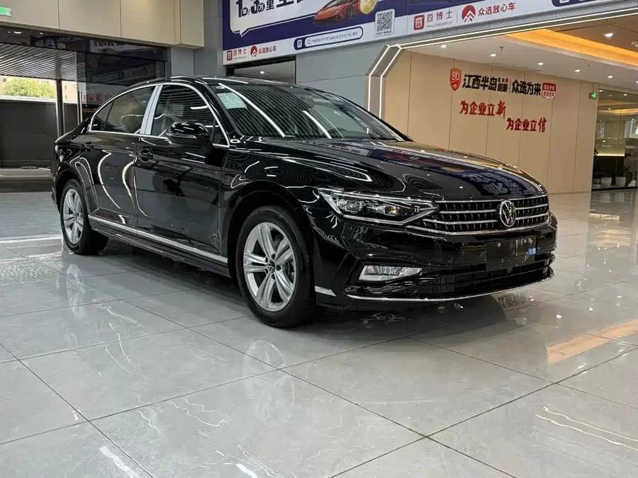 Volkswagen Magotan, 2026