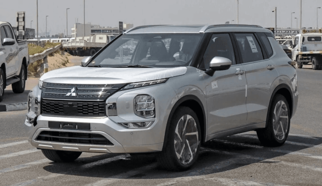 Mitsubishi Outlander, 2026