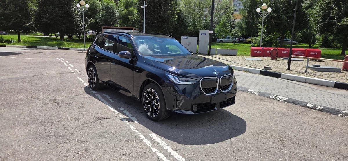 BMW X3 Li, 2026