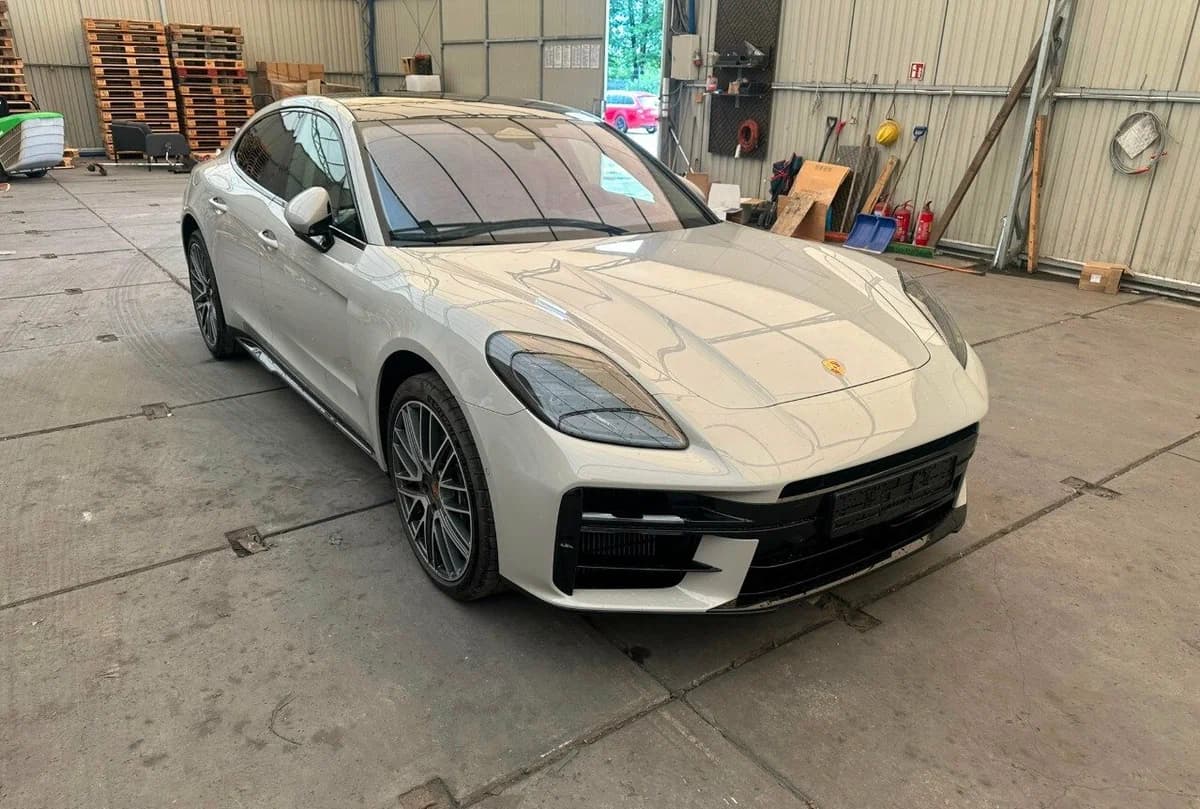 Porsche Panamera, 2026