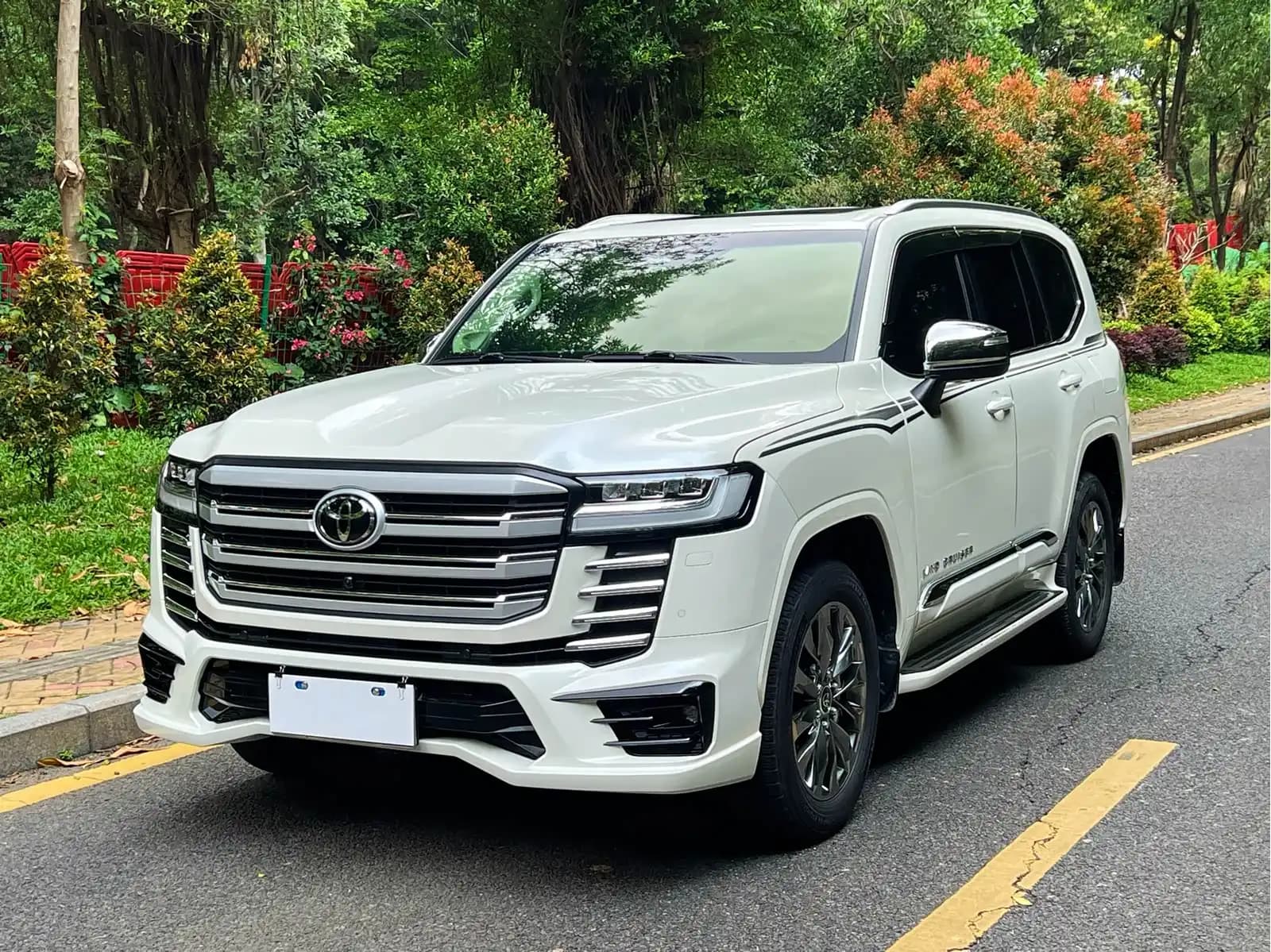 Toyota Land Cruiser, 2026