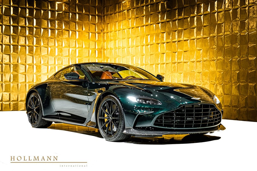 Aston Martin V12 Vantage, 2026 — фото 1