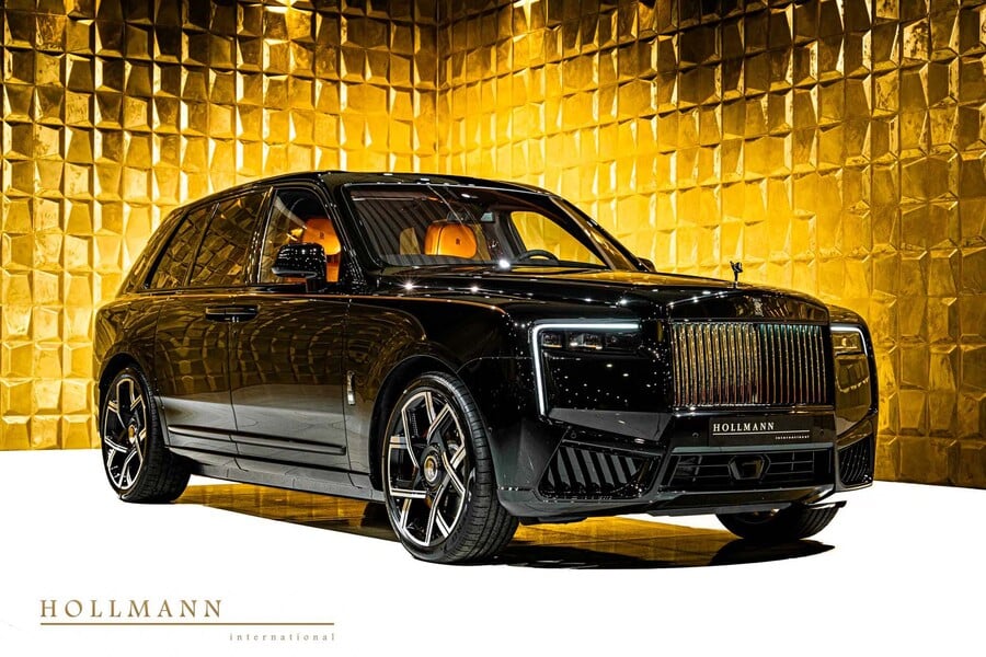Rolls-Royce CULLINAN SERIES II BLACK BADGE MY2026, 2026 — фото 1