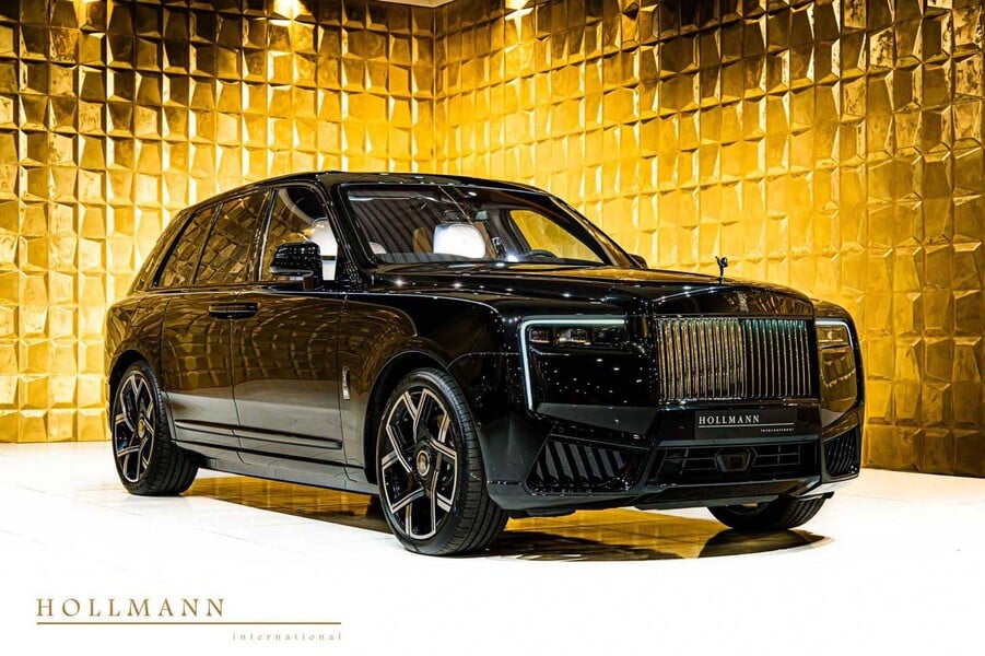 Rolls-Royce CULLINAN SERIES II BLACK BADGE MY2026, 2026 — фото 1
