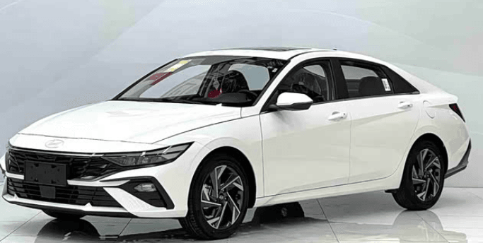 Hyundai Elantra, 2026 — фото 1