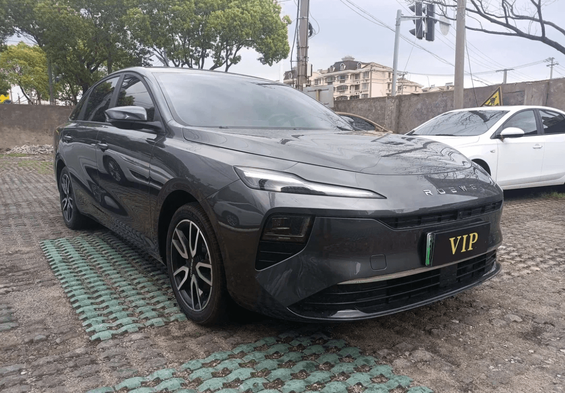 Roewe D6, 2026