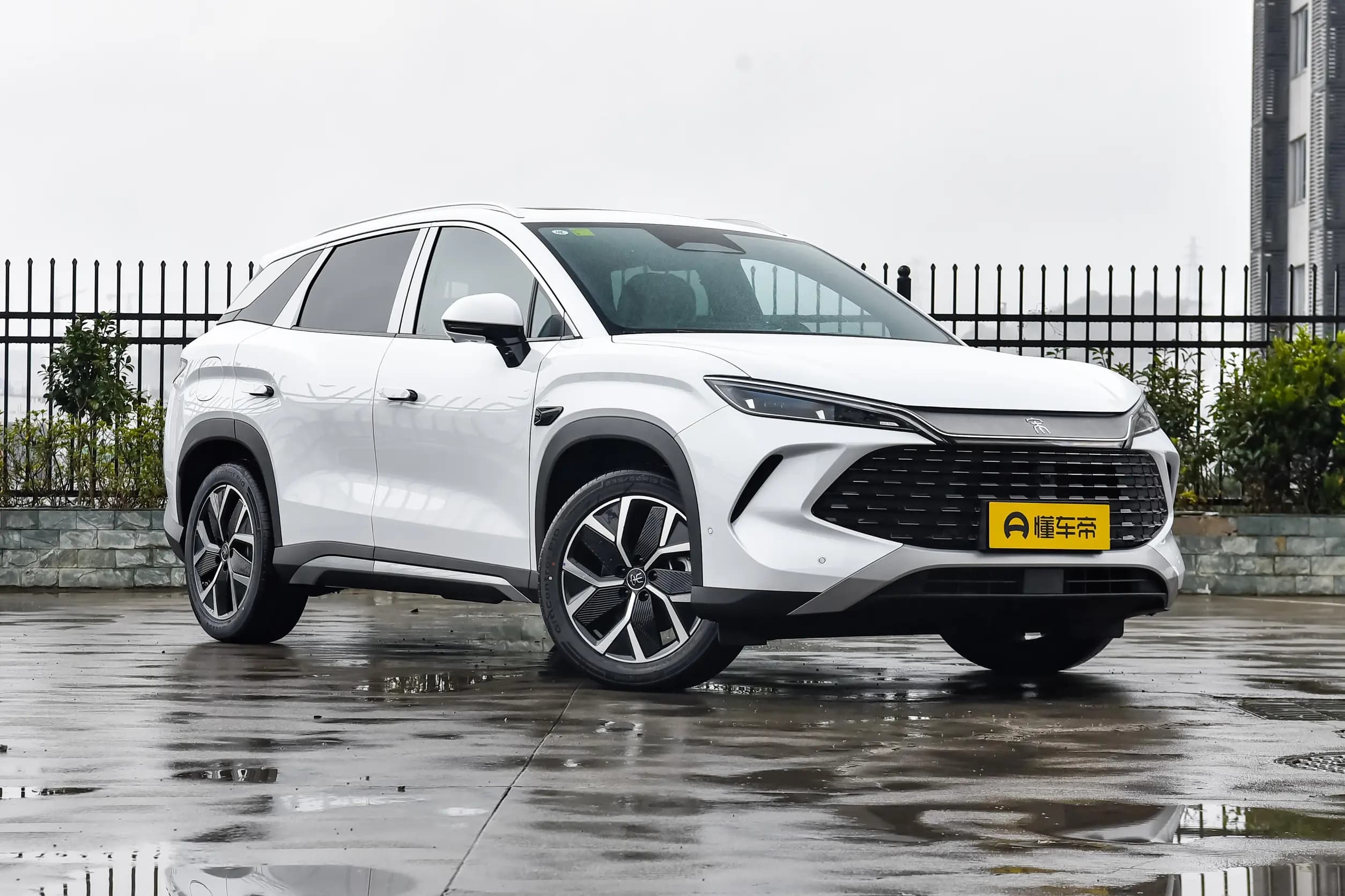BYD Song L DM-i, 2026