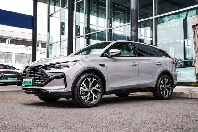 BYD Tang, 2026