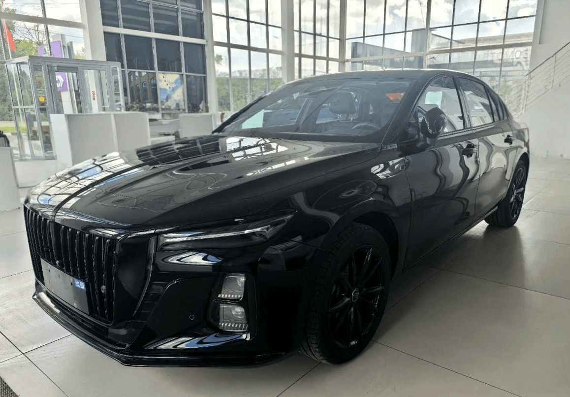 Hongqi H5, 2026