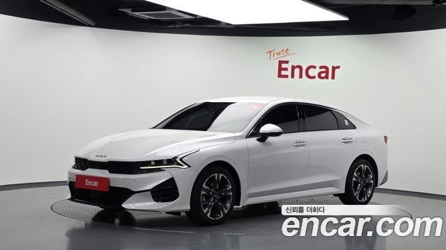 Kia K5, 2022